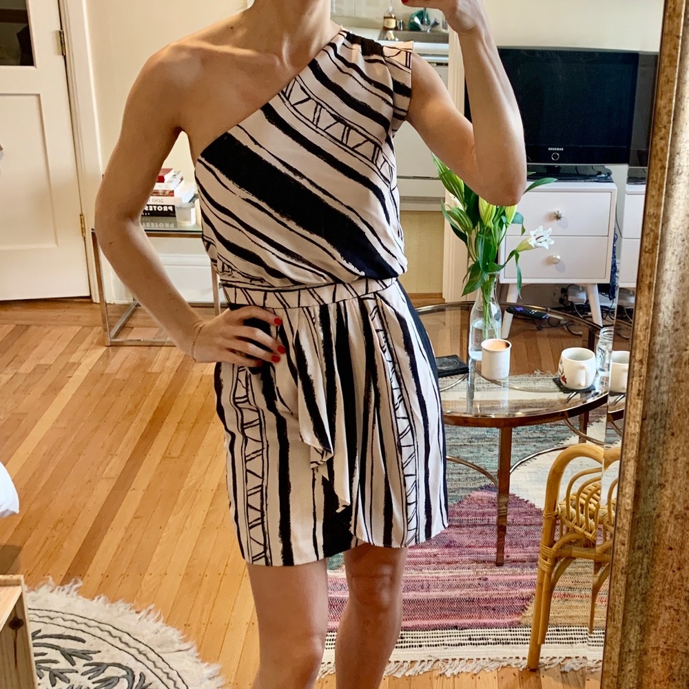 Little pink / black dress